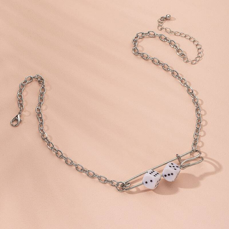 

Dice & Safety Pin Decor Necklace, White