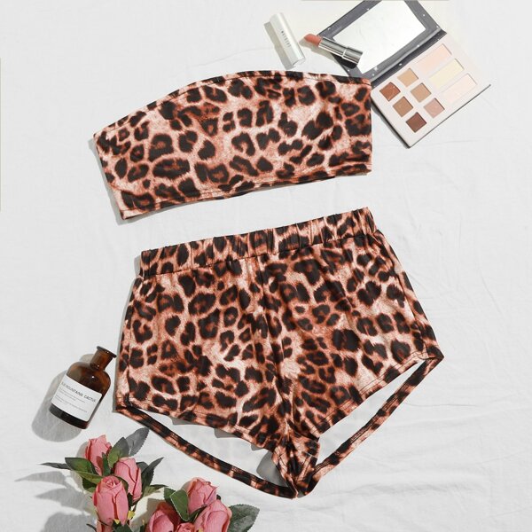 

Leopard Print Tube Top & Shorts PJ Set, Multicolor