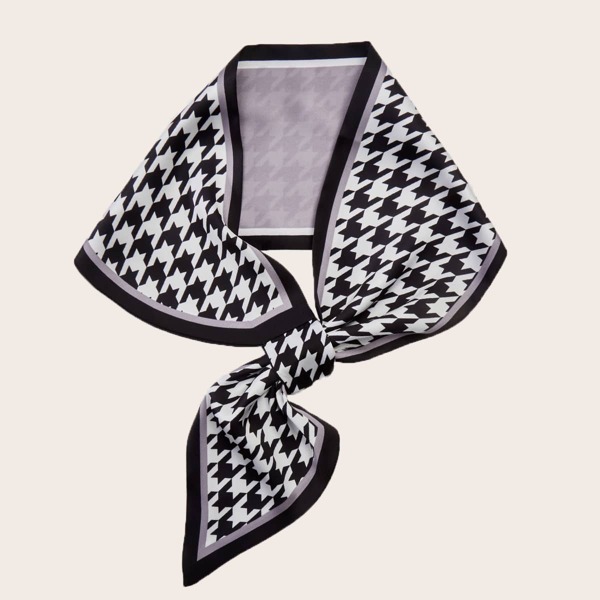 

Houndstooth Pattern Scarf, Black
