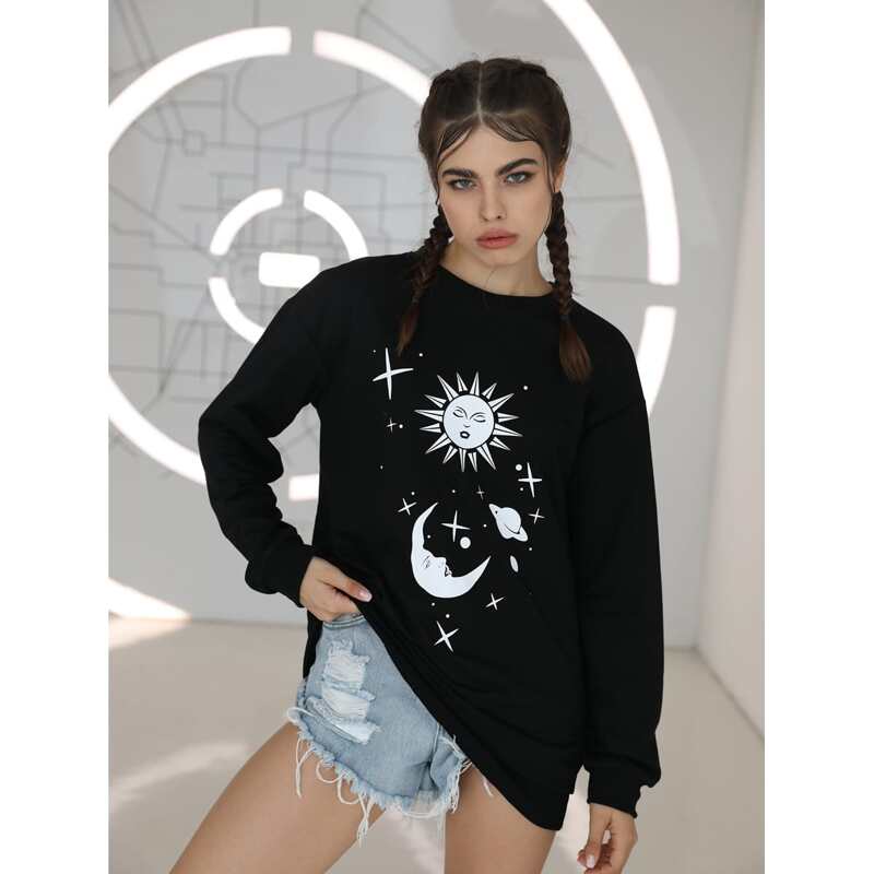 

Sun & Moon Graphic Oversized Sweatshirt, Black