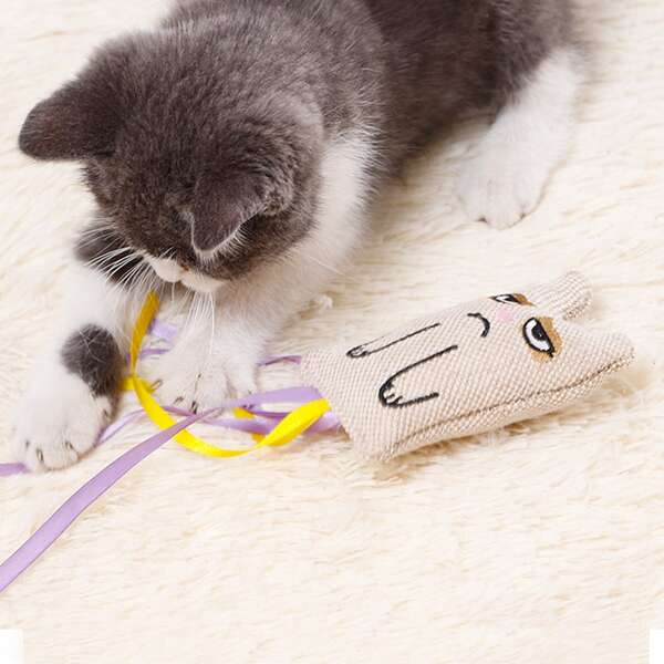 

1pc Cat Tassel Canvas Toy, Beige