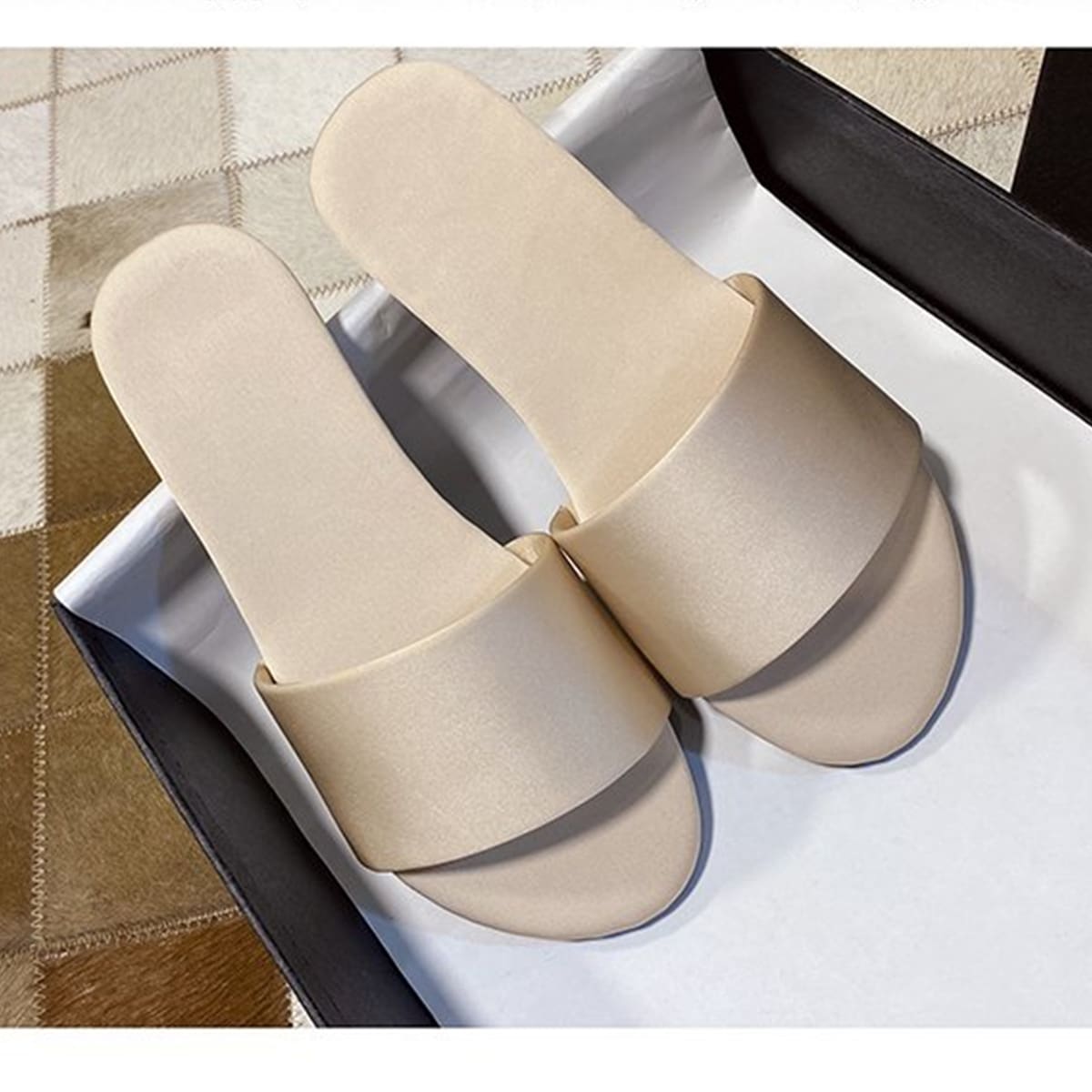 

Minimalist Open Toe Slippers, Apricot