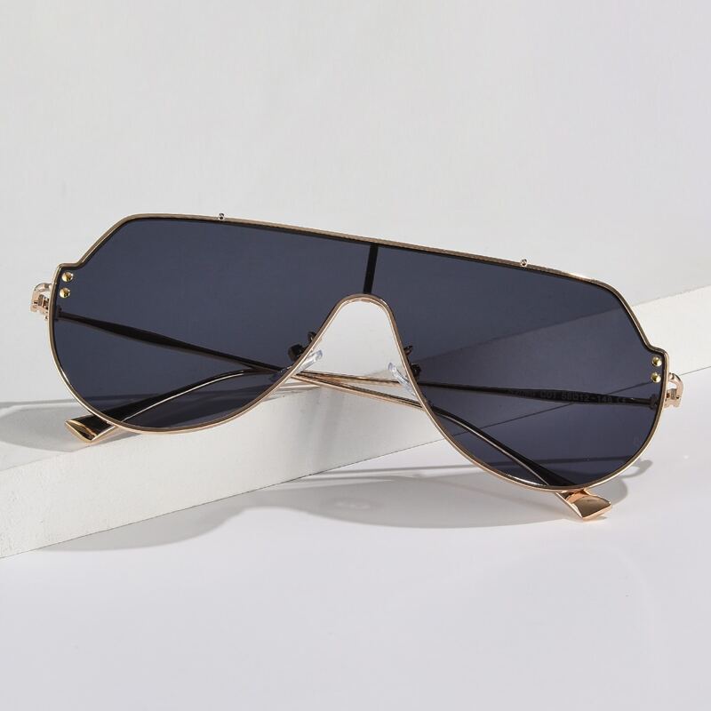 

Guys Flat Top Shield Sunglasses, Black