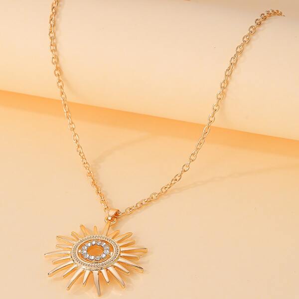 

Rhinestone Sunflower Pendant Necklace, Gold