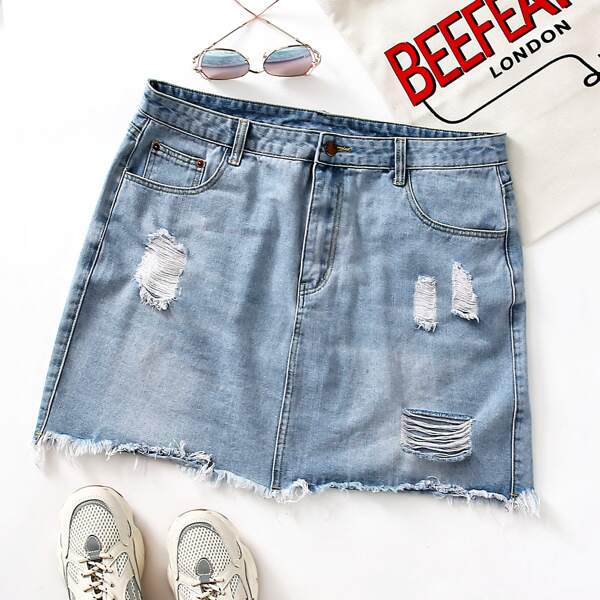 

Plus Ripped Raw Hem Denim Skirt, Medium wash