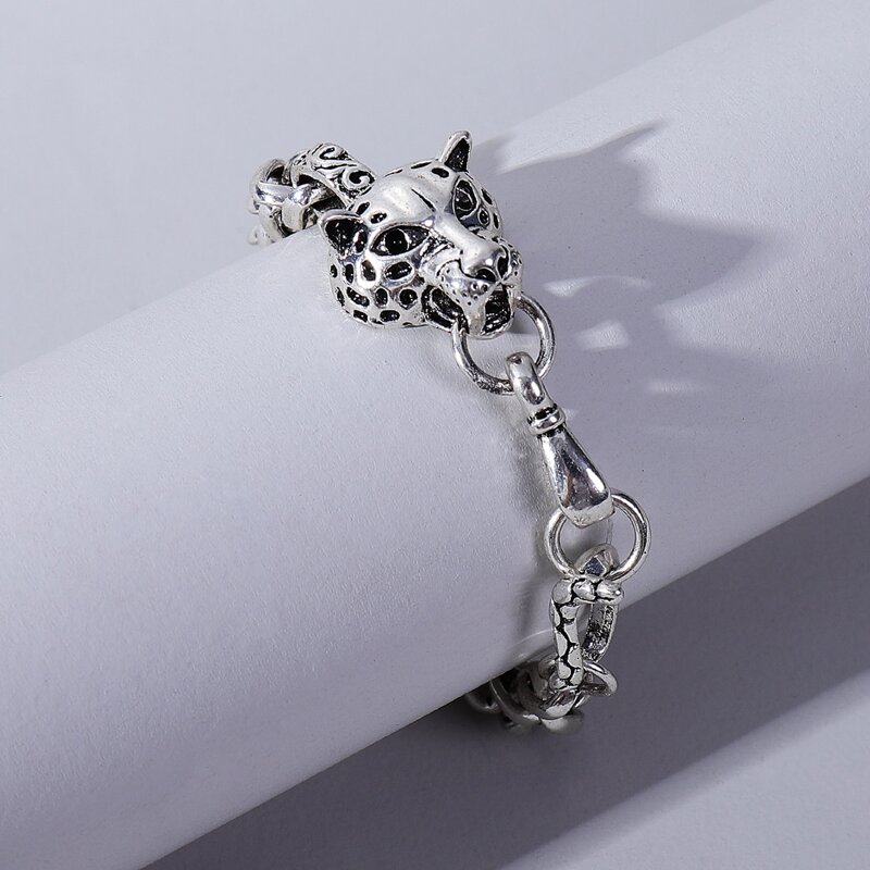

Guys Leopard Decor Bracelet, Silver