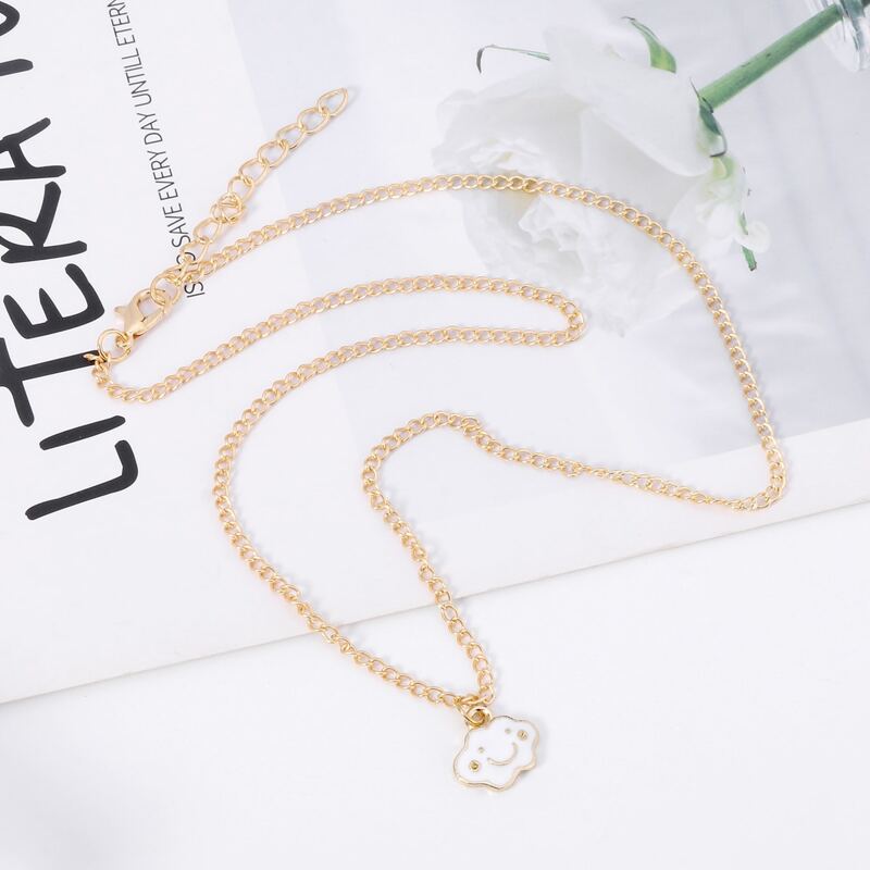 

Cloud Design Chain Necklace, White