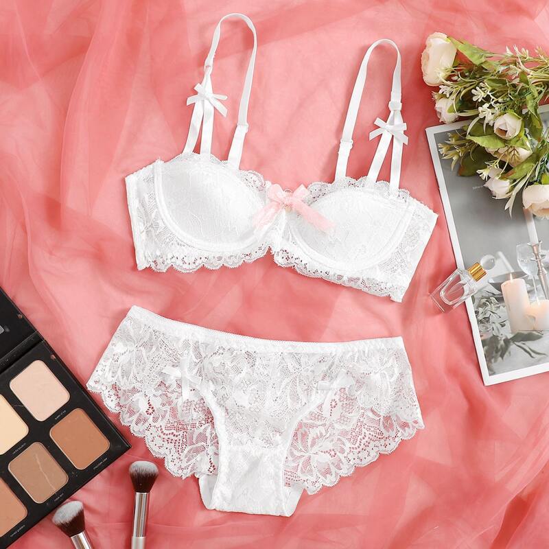 

Floral Lace Underwire Lingerie Set, White
