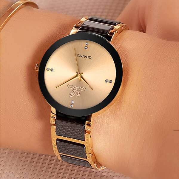 

Rhinestone Decor Quartz Watch