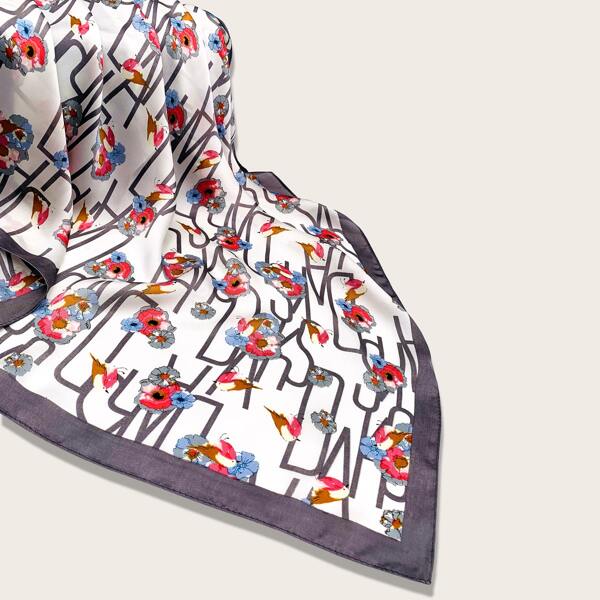 

Flower Pattern Bandana, Multicolor