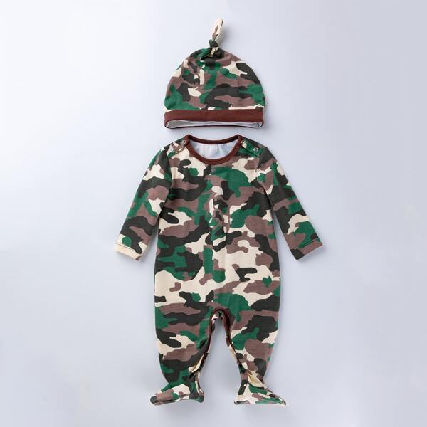 

Baby Boy Camo Print Footed Jumpsuit With Hat, Multicolor