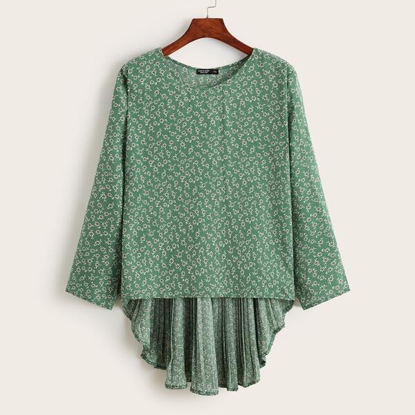 

Plus Ditsy Floral Pleated Dip Hem Blouse, Mint green
