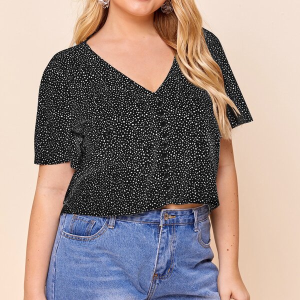 

Plus Allover Print Crop Blouse, Black