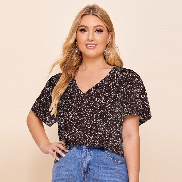 

Plus Allover Print Crop Blouse, Coffee brown
