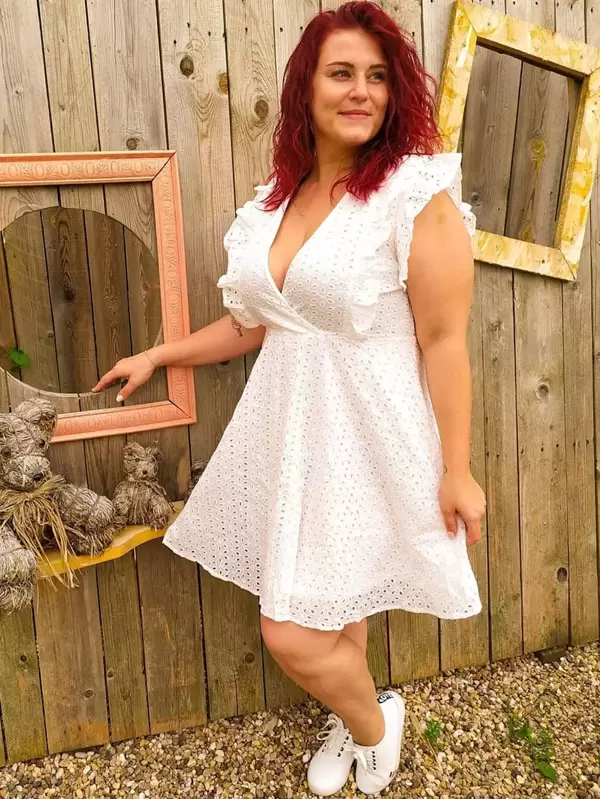 Robe Trapeze Avec Imprime Broderie Anglaise Mode En Ligne Shein France