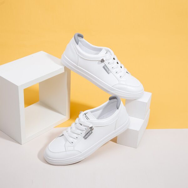 

Lace-up Front Wide Fit Skate Shoes, White