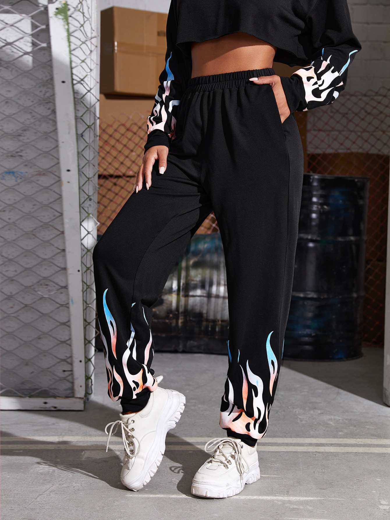 Pantalones con llamas de fuego Outlet