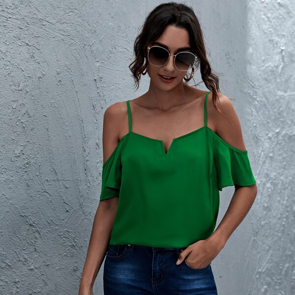 

V-bar Cold Shoulder Solid Top, Green