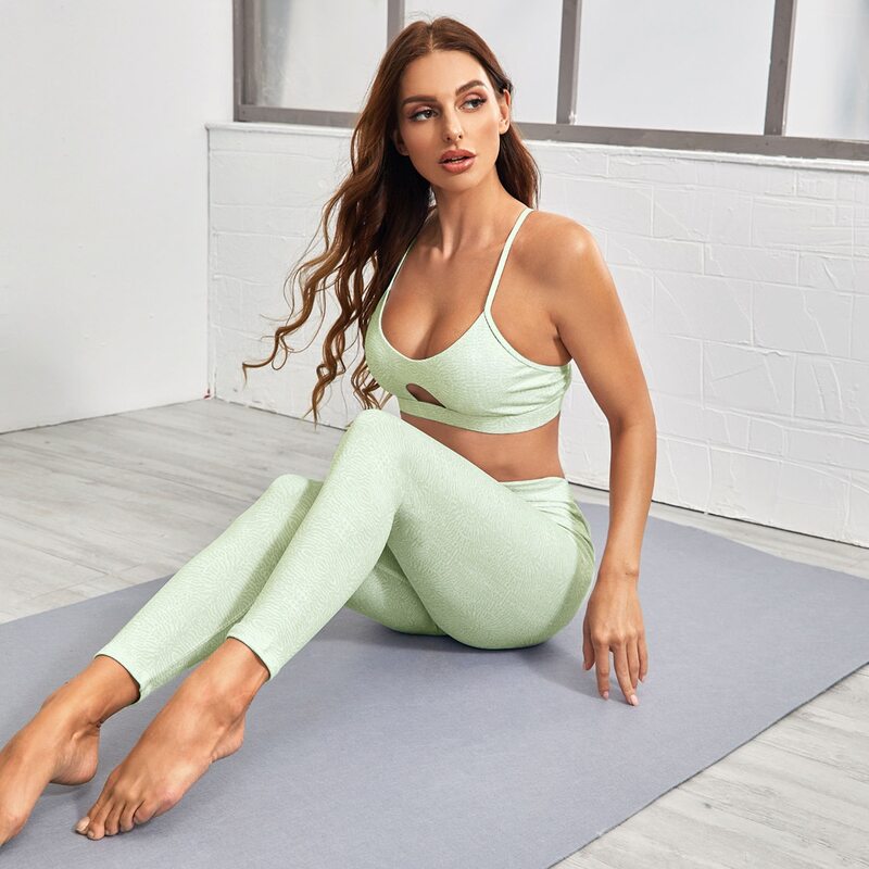 

Strappy Back Sports Bra & Leggings, Lime green