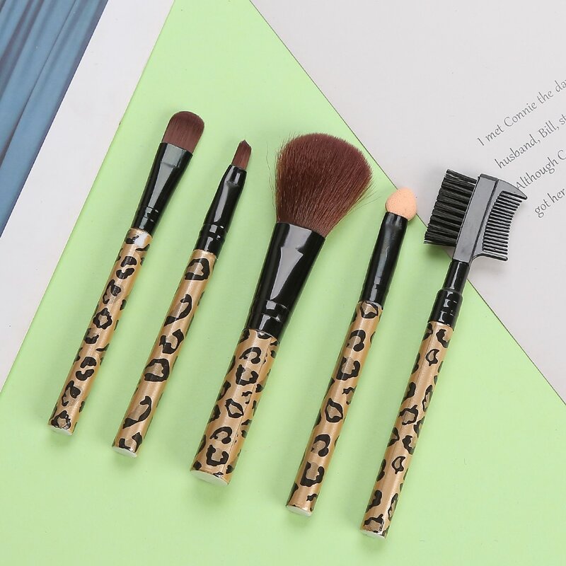 

5pcs Random Makeup Brush Set, Multicolor