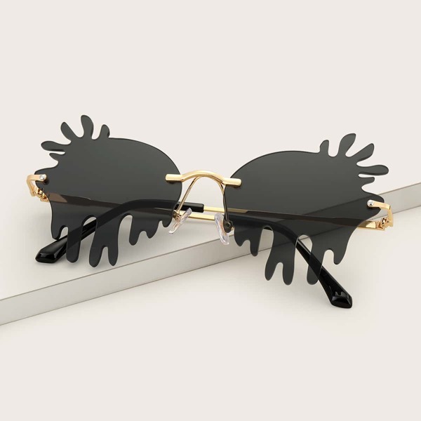 

Irregular Frame Sunglasses, Black