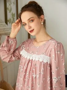 凸纹蕾丝边碎花长款睡裙，Moo Moo 睡裙，秋季