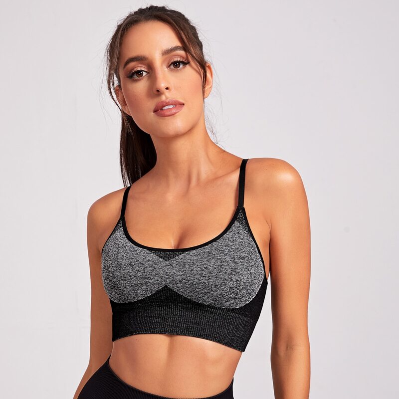 

Contrast Panel Criss Cross Sports Bra, Multicolor