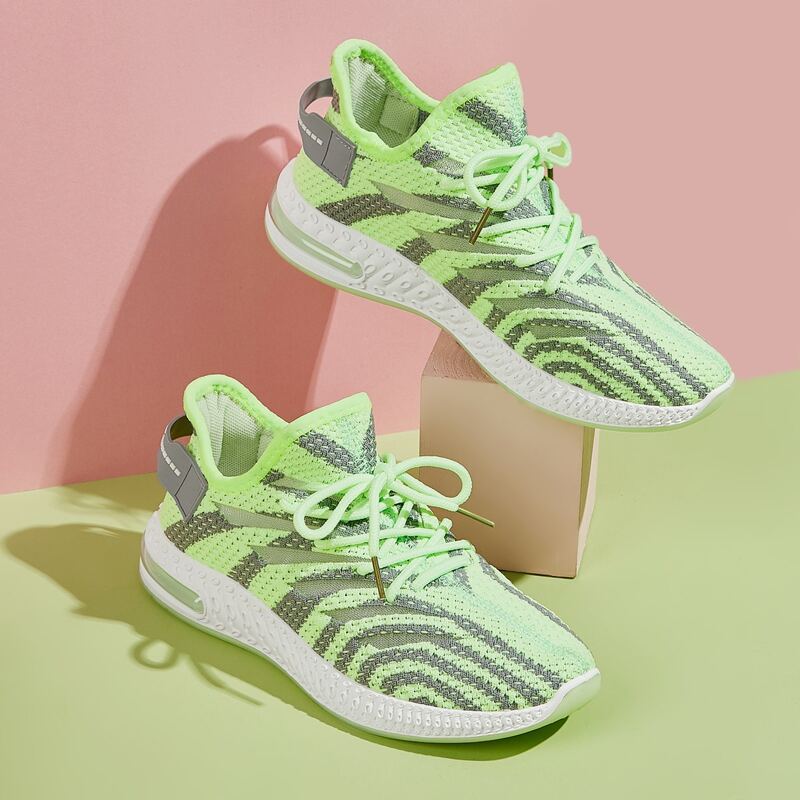 

Graphic Lace-up Wide Fit Sneakers, Multicolor