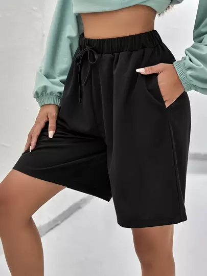 Шорты с карманом на кулиске - Топ-100 товаров на SHEIN в июле