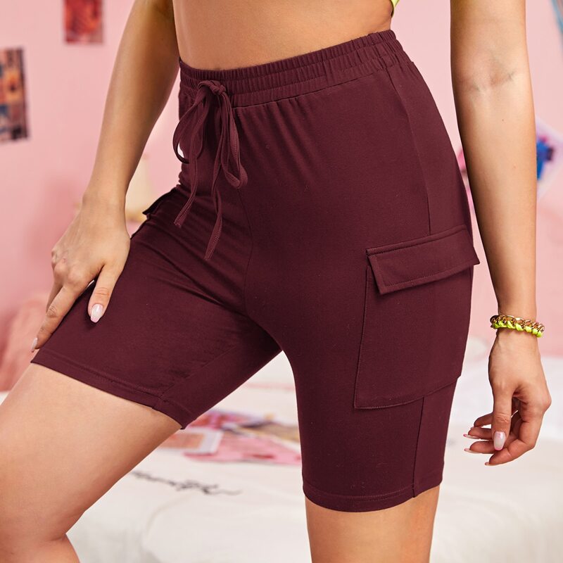 

Tie Front Flap Pocket Side Track Shorts, Maroon