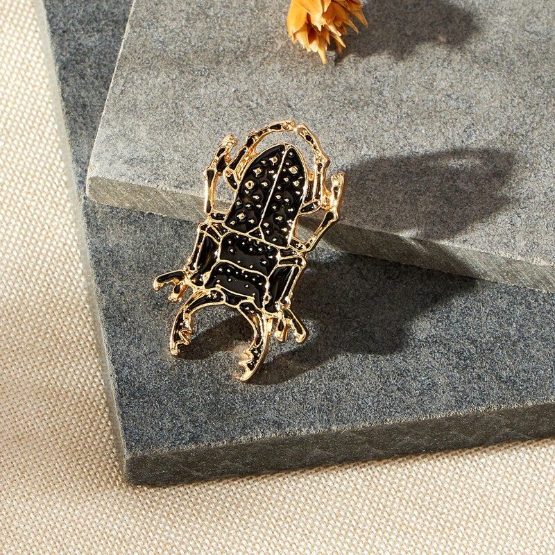 

1pc Animal Brooch, Black