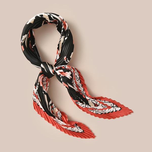 

Floral Pattern Scarf, Multicolor