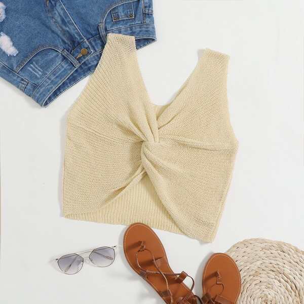 

Plus Solid Twist Front Crop Knit Top, Beige