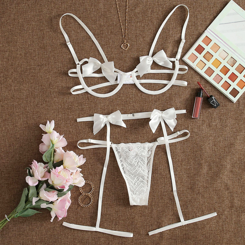 

Cut Out Bow Decor Underwire Garter Lingerie Set, White