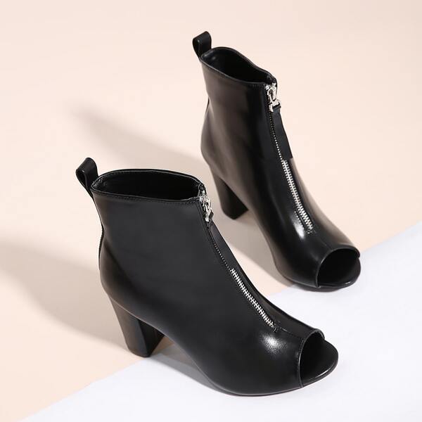 

Minimalist Front Zipper Chunky Heeled Boots, Black
