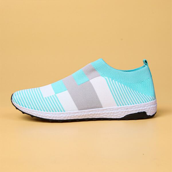 

Slip On Knit Low Top Sneakers, Blue