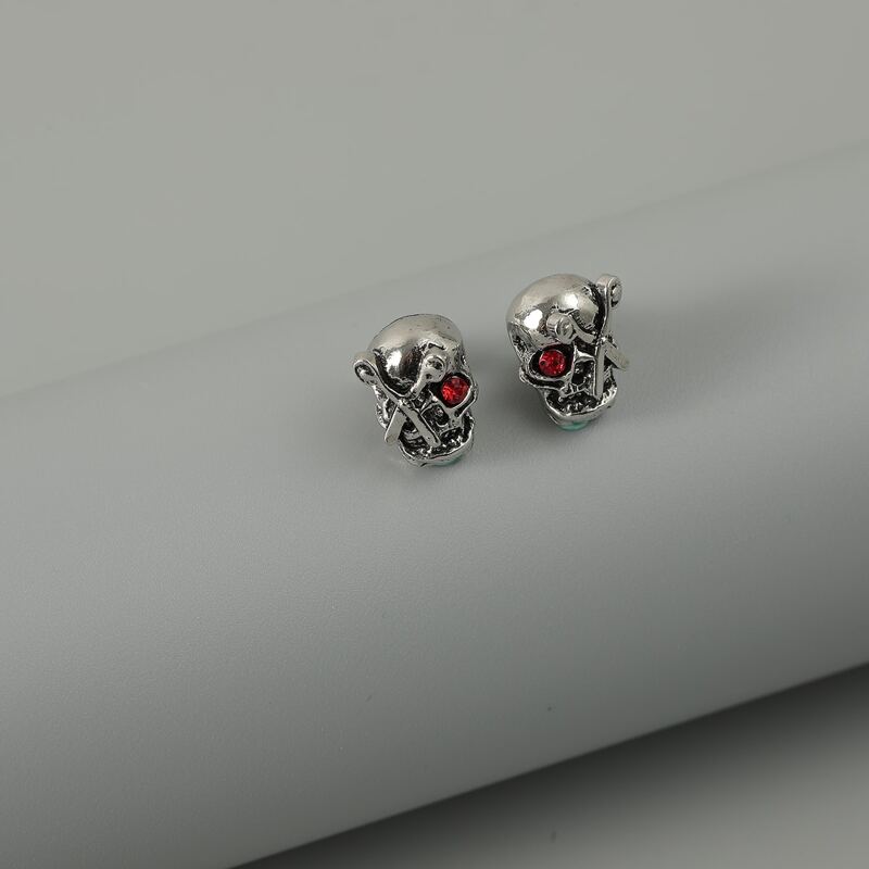 

Guys Rhinestone Decor Skull Earrings, Silver