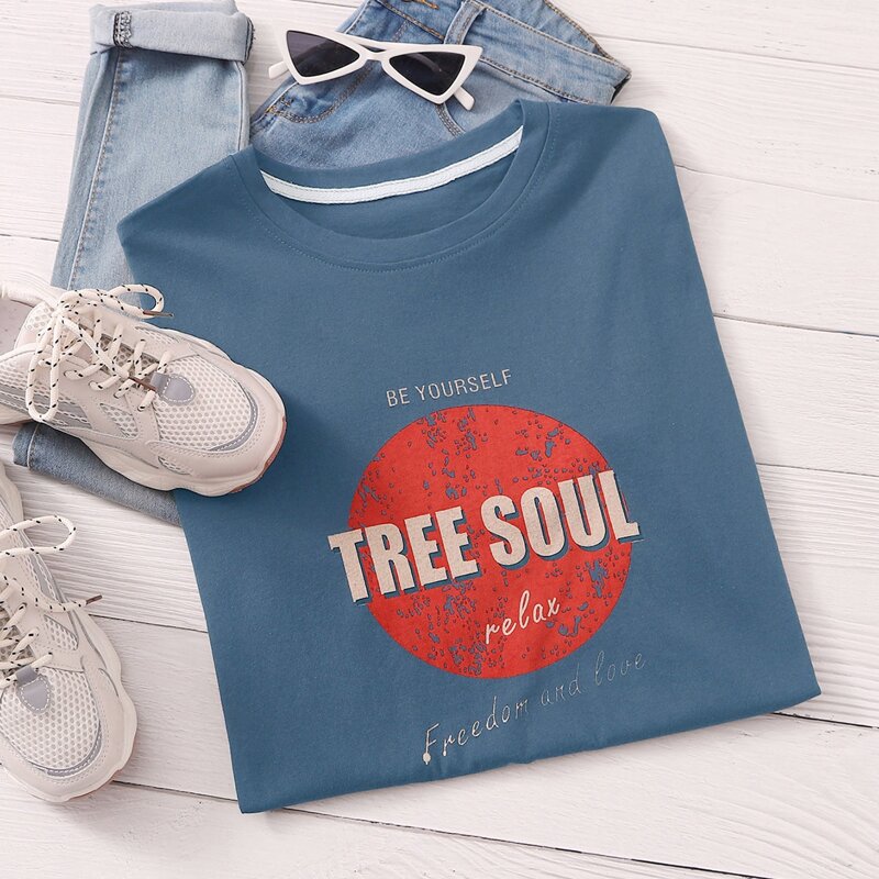 

Slogan Graphic Tee, Dusty blue