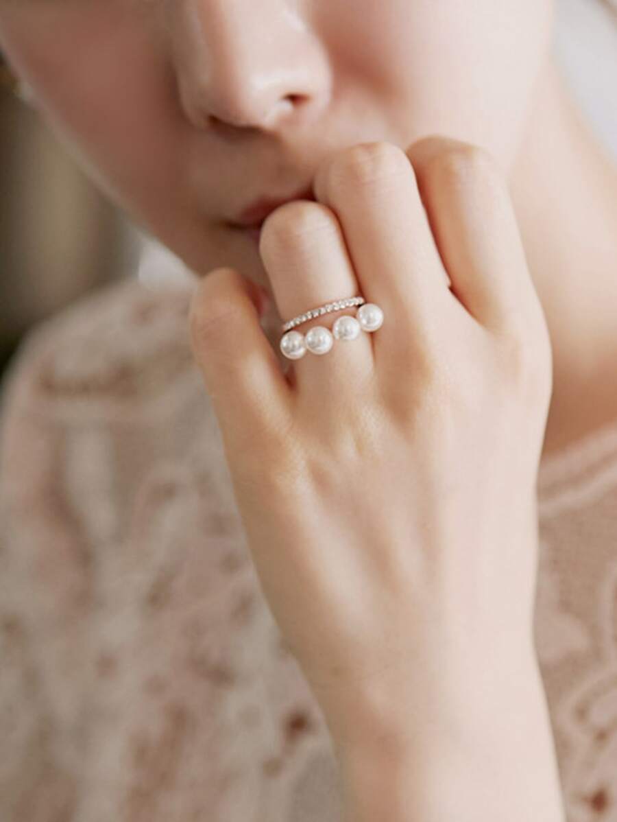 Anillo Con Detalles De Perlas De Imitación - Amarillo Oro - Ver 1