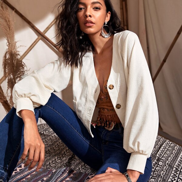 

Dual Pocket Button Front Crop Jacket, Beige