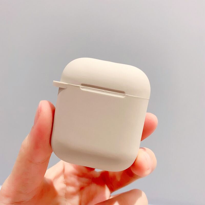 

Solid AirPods Case, Grey