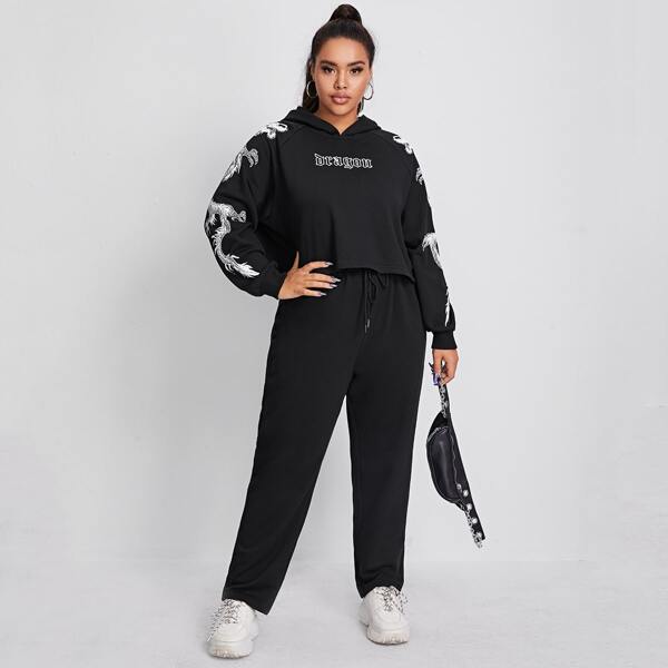 

Plus Raglan Sleeve Dragon Print Letter Graphic Hoodie & Pants Set, Black
