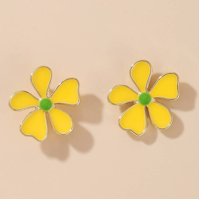 

Floral Stud Earrings, Yellow