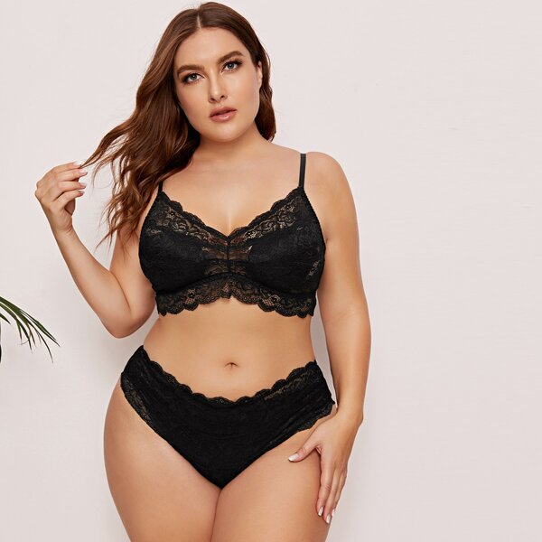 

Plus Floral Lace Scallop Trim Lingerie Set, Black