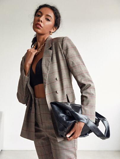 Двубортный пиджак в клетку