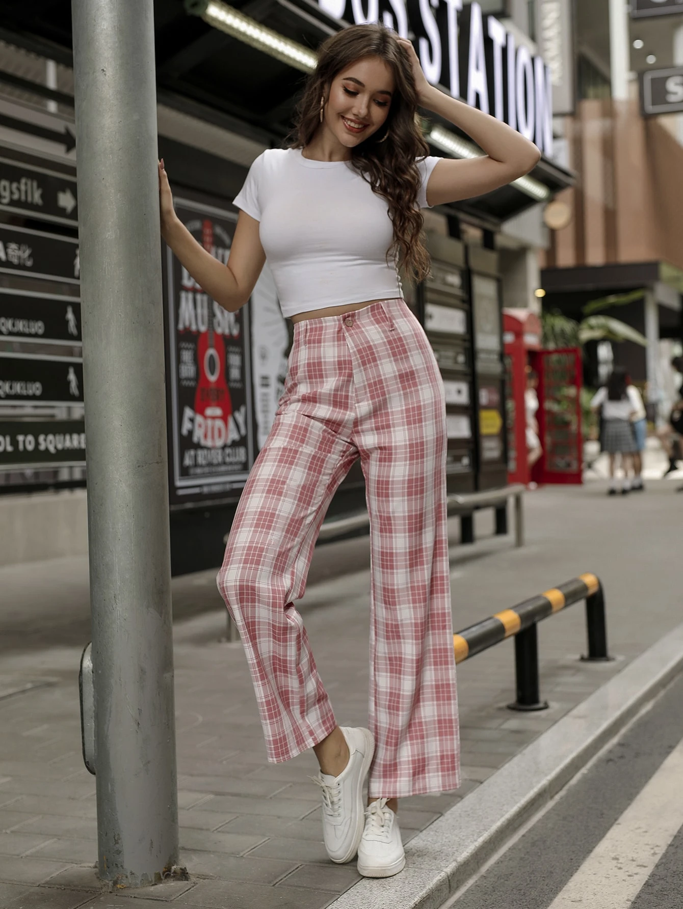 high waisted plaid pants outfit