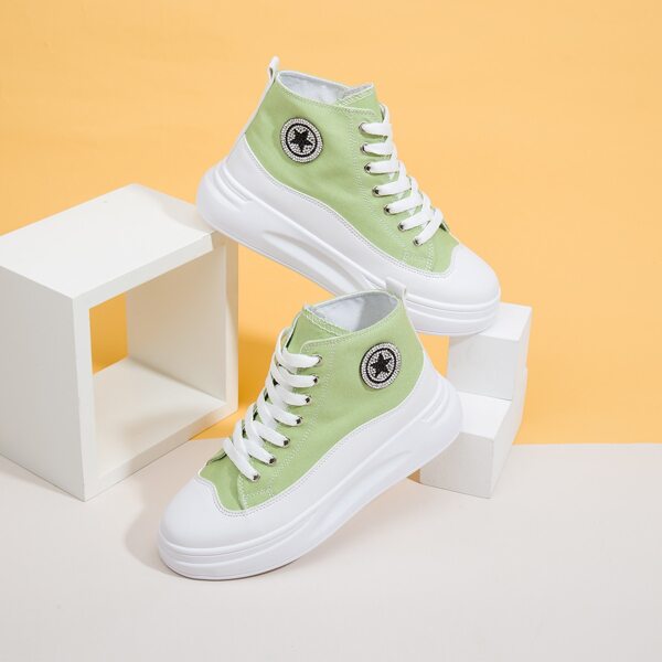 

Rhinestone Decor Lace-up Front Sneakers, Green white