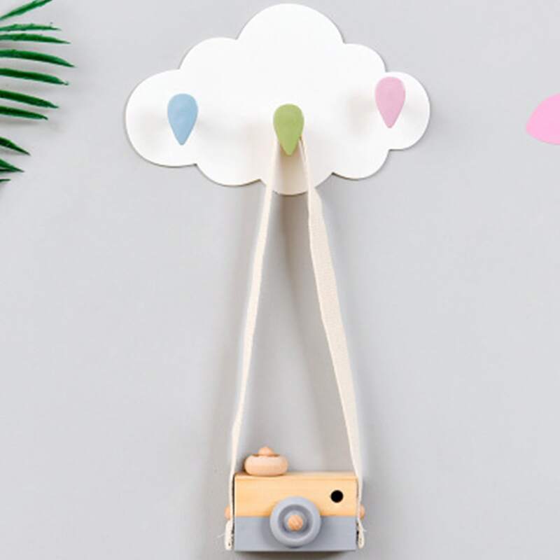 

Cloud Powerful Suction Wall Hook, White