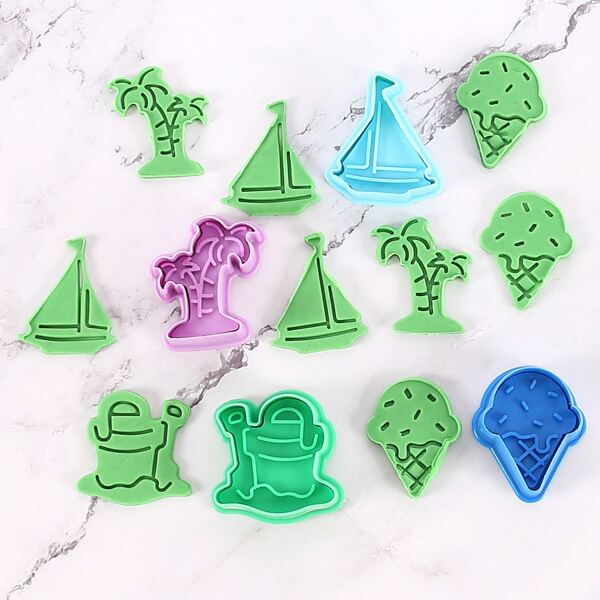 

4pcs Kids Random Cartoon Biscuit Mold, Multicolor