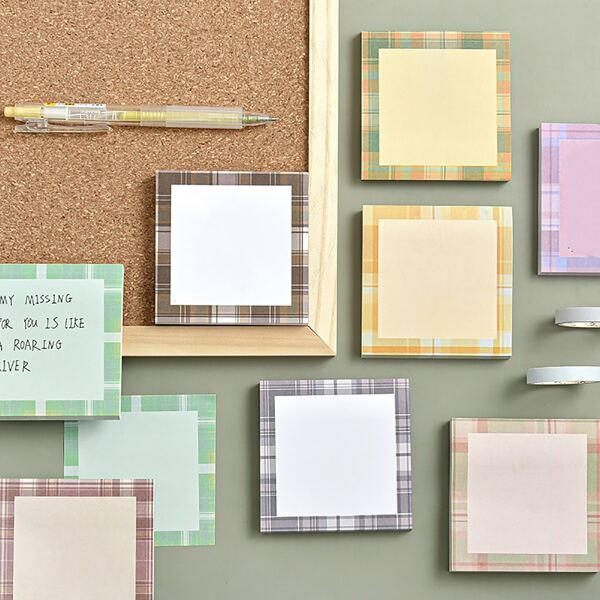 

2pcs Random Color Sticky Note, Multicolor